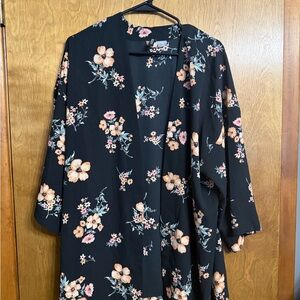 H&M Black Floral Kimono Wrap